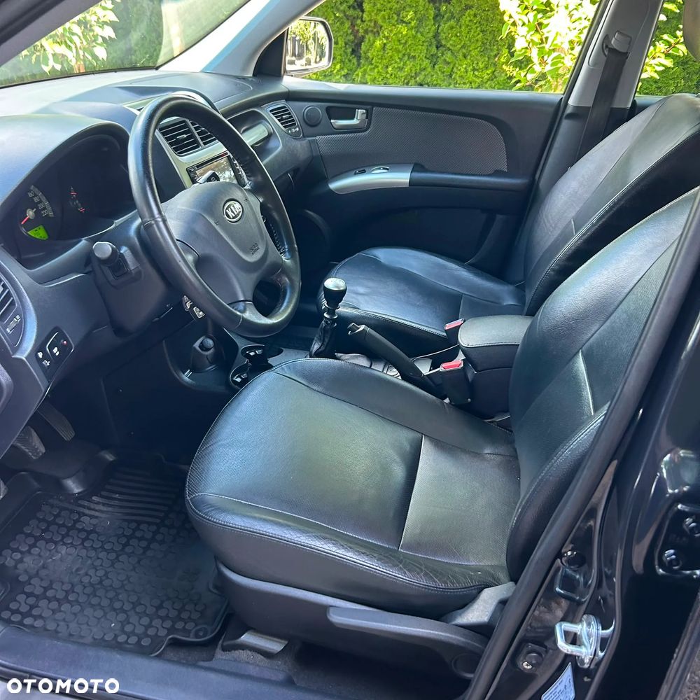 Kia Sportage 2.0 CRDI 2WD Attract - 25