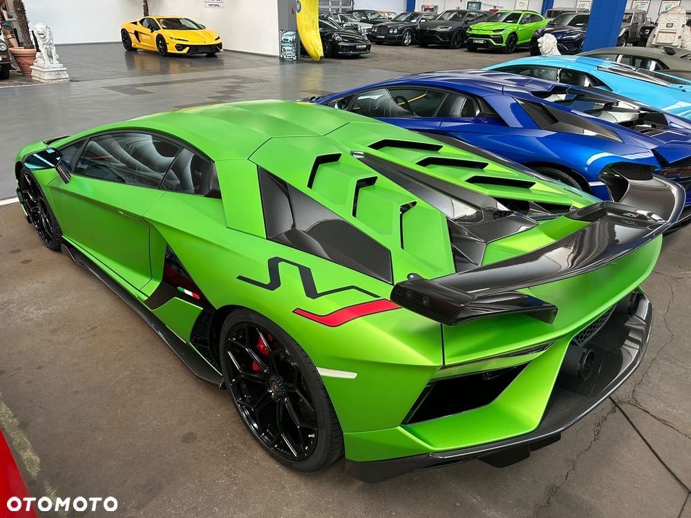 Lamborghini Aventador SVJ - 6