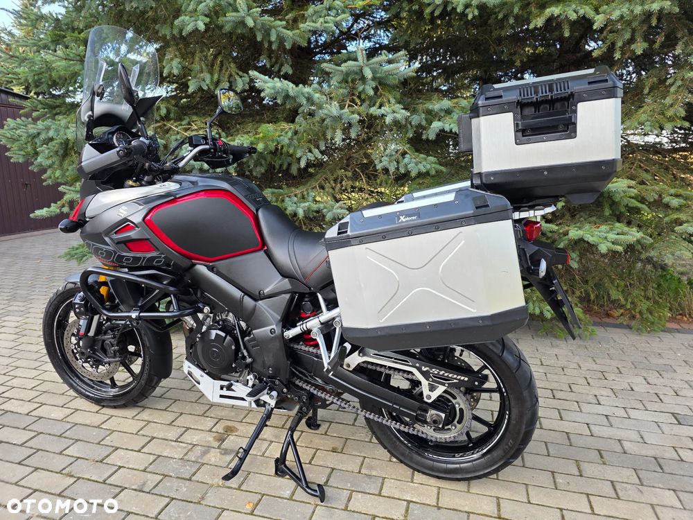 Suzuki DL - 10