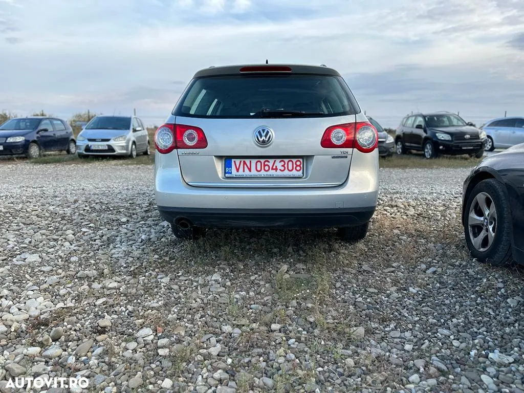 Volkswagen Passat Variant 1.6 TDI BlueMotion Technology Business Edition - 9