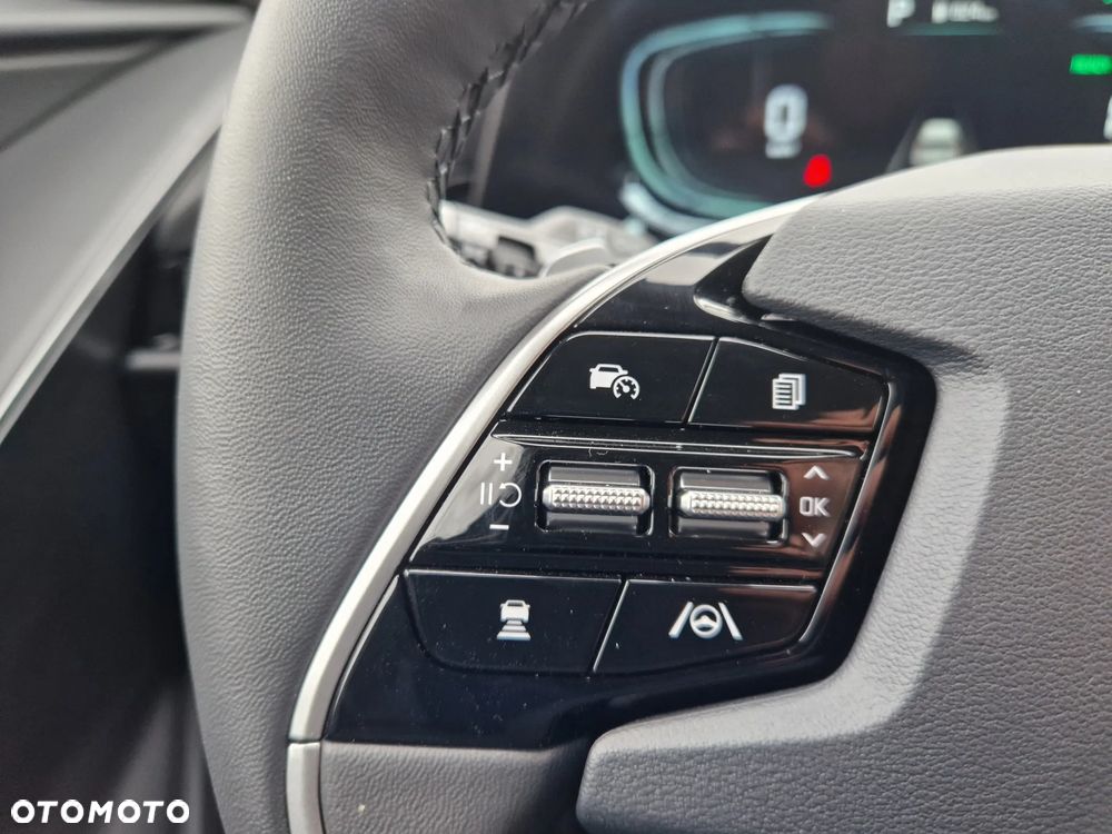 Kia Niro 1.6 GDI Hybrid L - 11