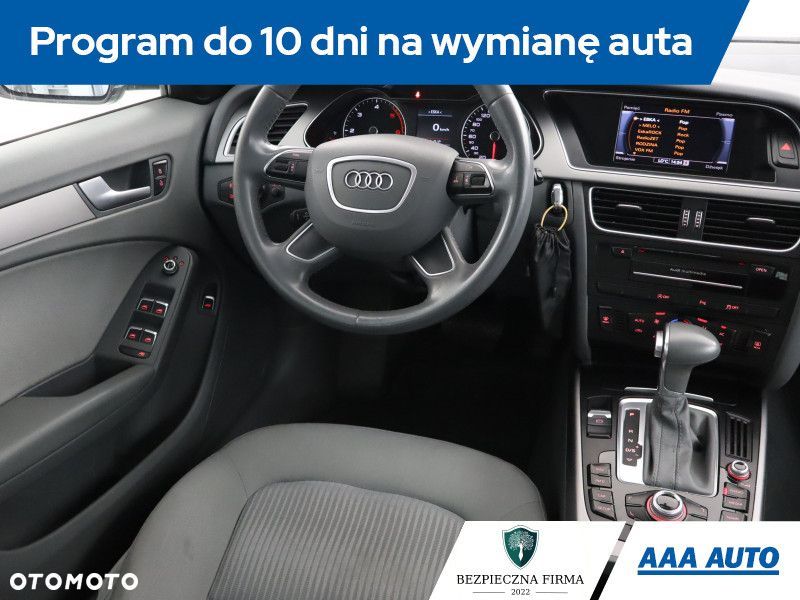 Audi A4 Limousine - 9