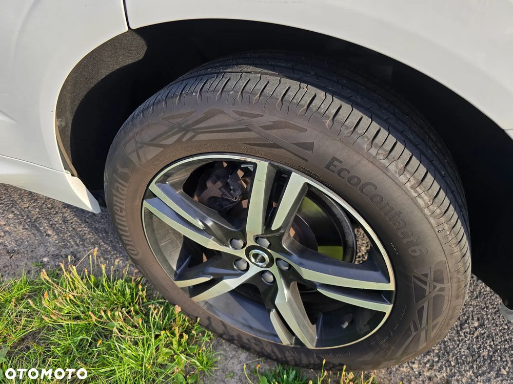 Volvo XC 60 B4 B R-Design - 36