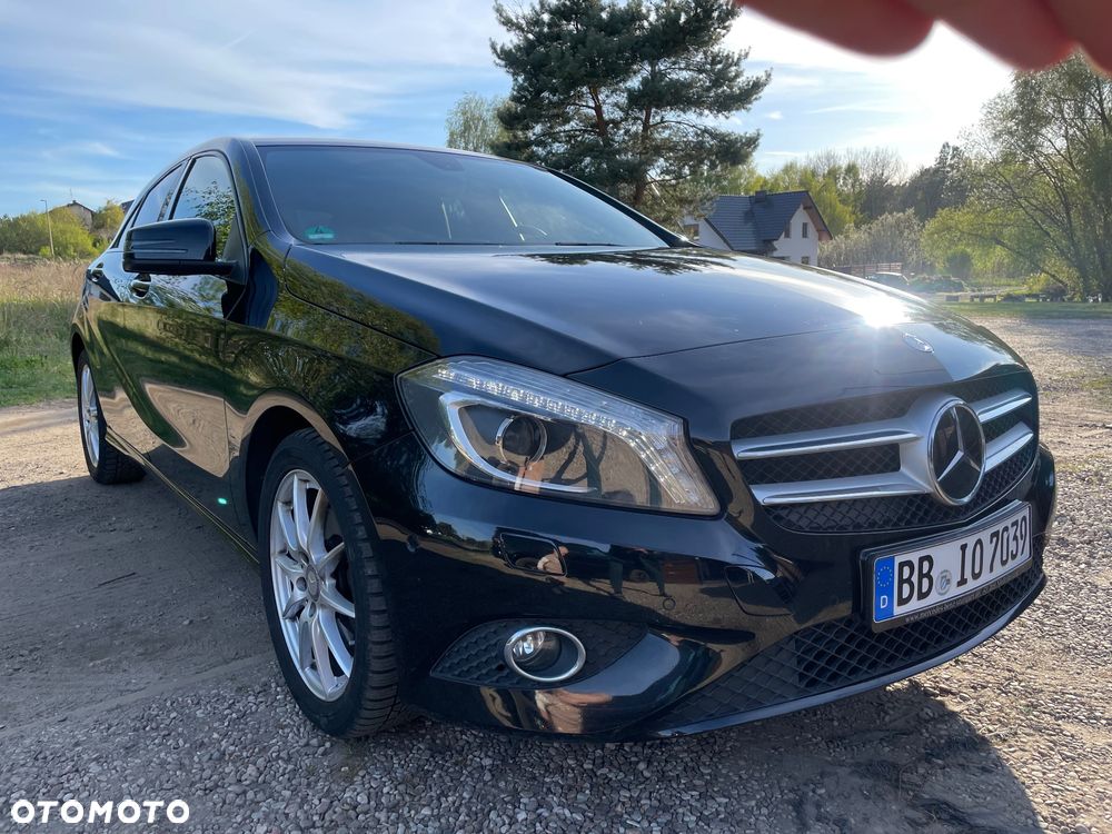 Mercedes-Benz Klasa A 200 (BlueEFFICIENCY) Urban - 2