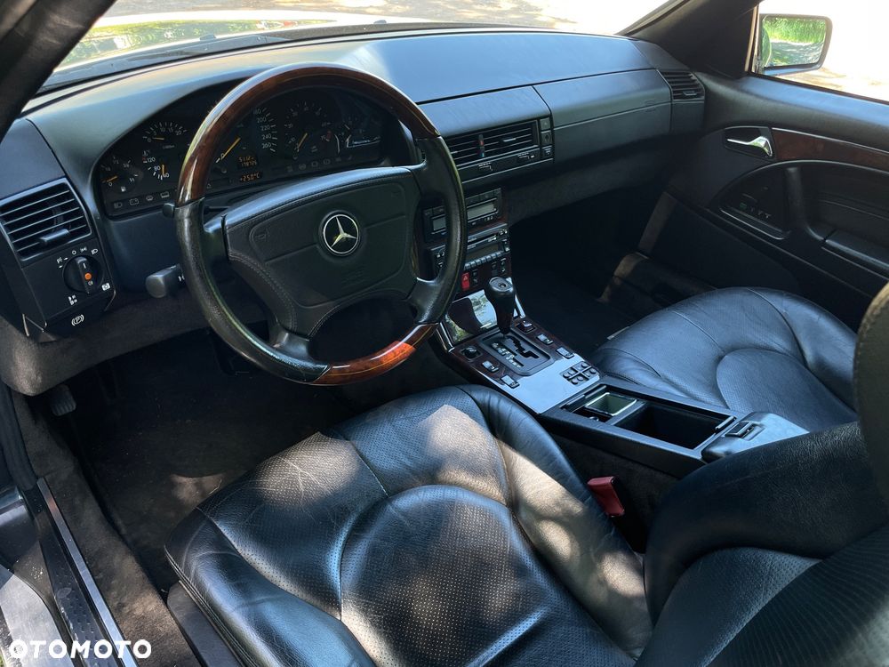 Mercedes-Benz SL 320 - 8