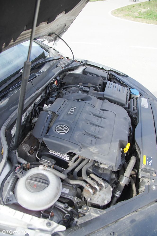 Volkswagen Golf - 27