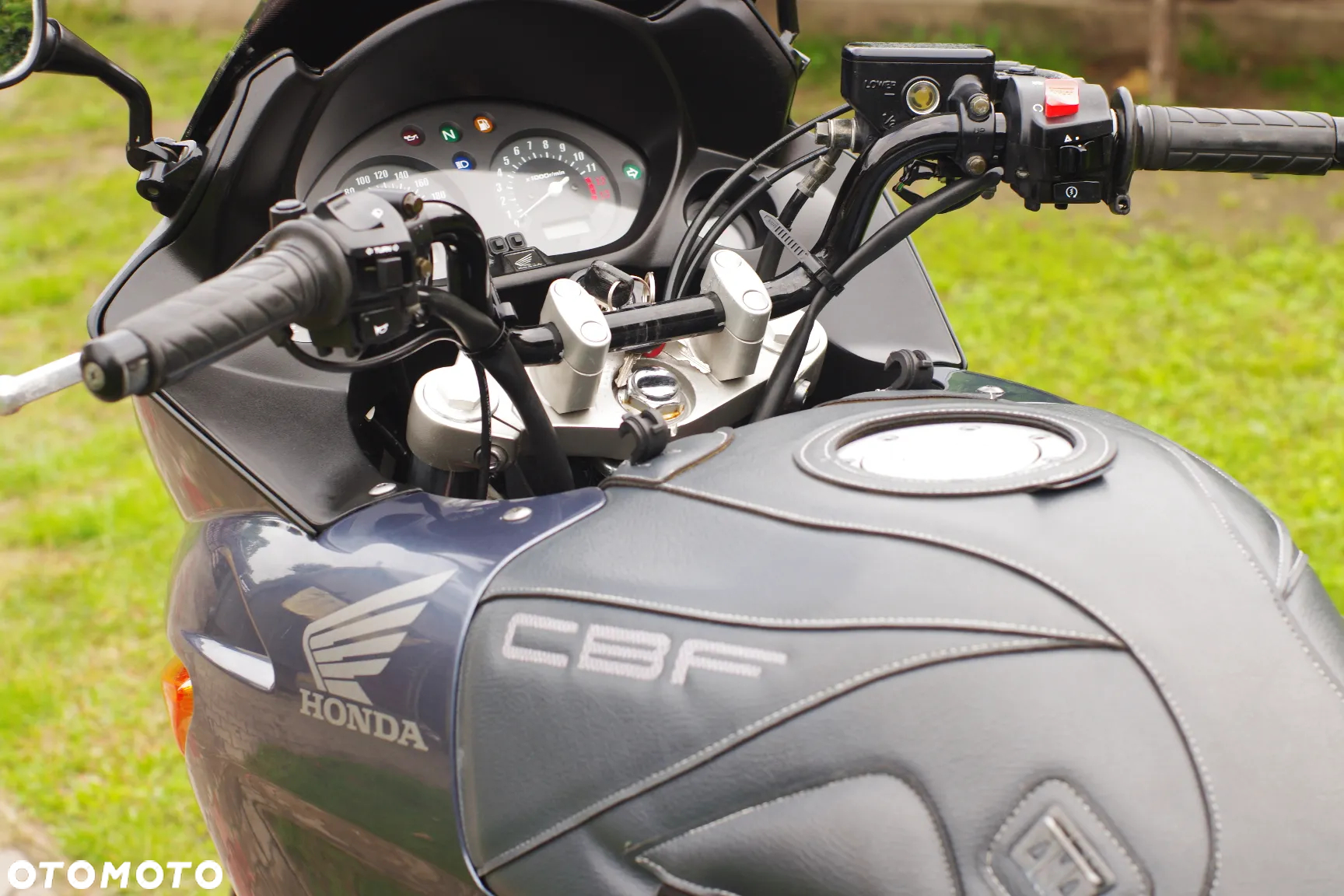 Honda CBF - 30