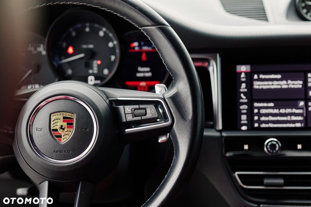 Porsche Macan Standard - 7