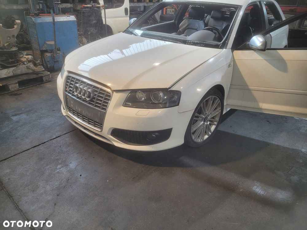 AUDI A3 S3 8P QUATTRO SCHOWEK PASAZERA EUROPA - 7