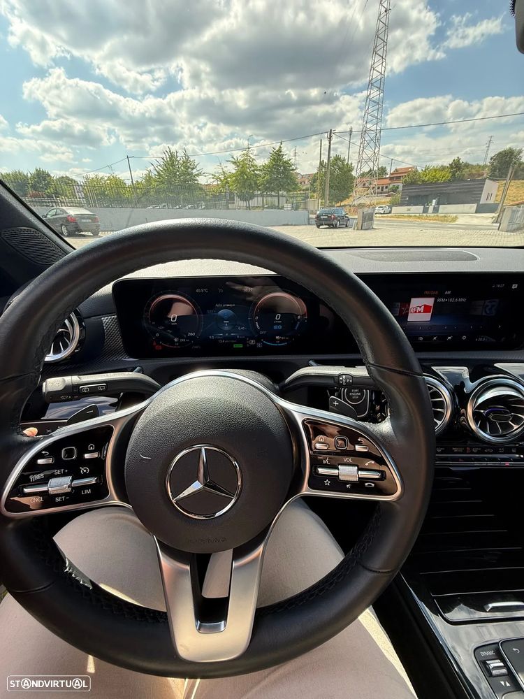 Mercedes-Benz A 250 e 8G-DCT Progressive - 12