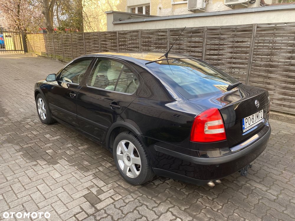 Skoda Octavia 2.0 TDI Elegance - 2