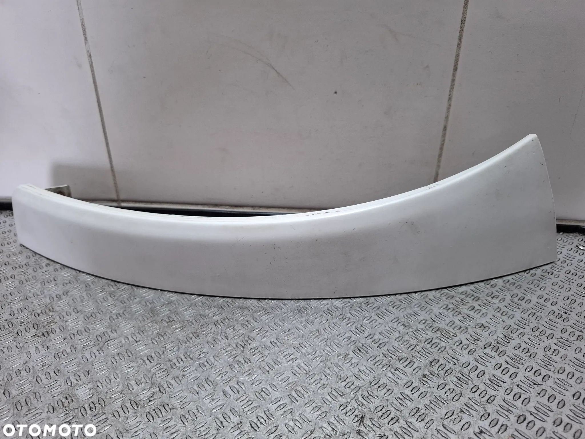 Listwa pod lampe lewy przód Fiat Ducato III 2014 rok nr 1306529070 - 1