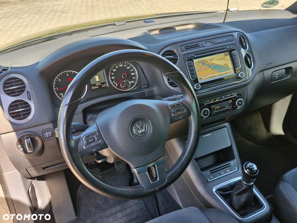 Volkswagen Tiguan 2.0 TDI DPF 4Motion Track & Avenue - 30