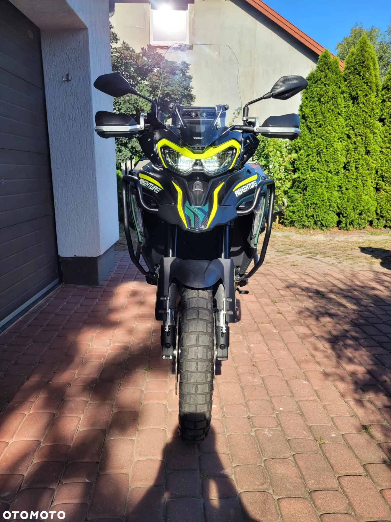 Benelli TRK 702X - 12