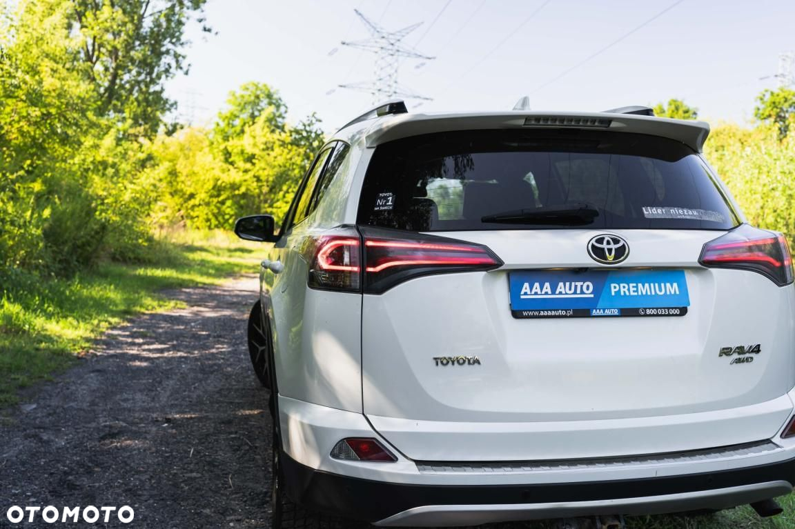 Toyota RAV4 - 14