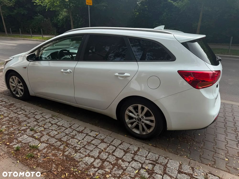 Kia Ceed 1.6 CRDi M DCT - 5