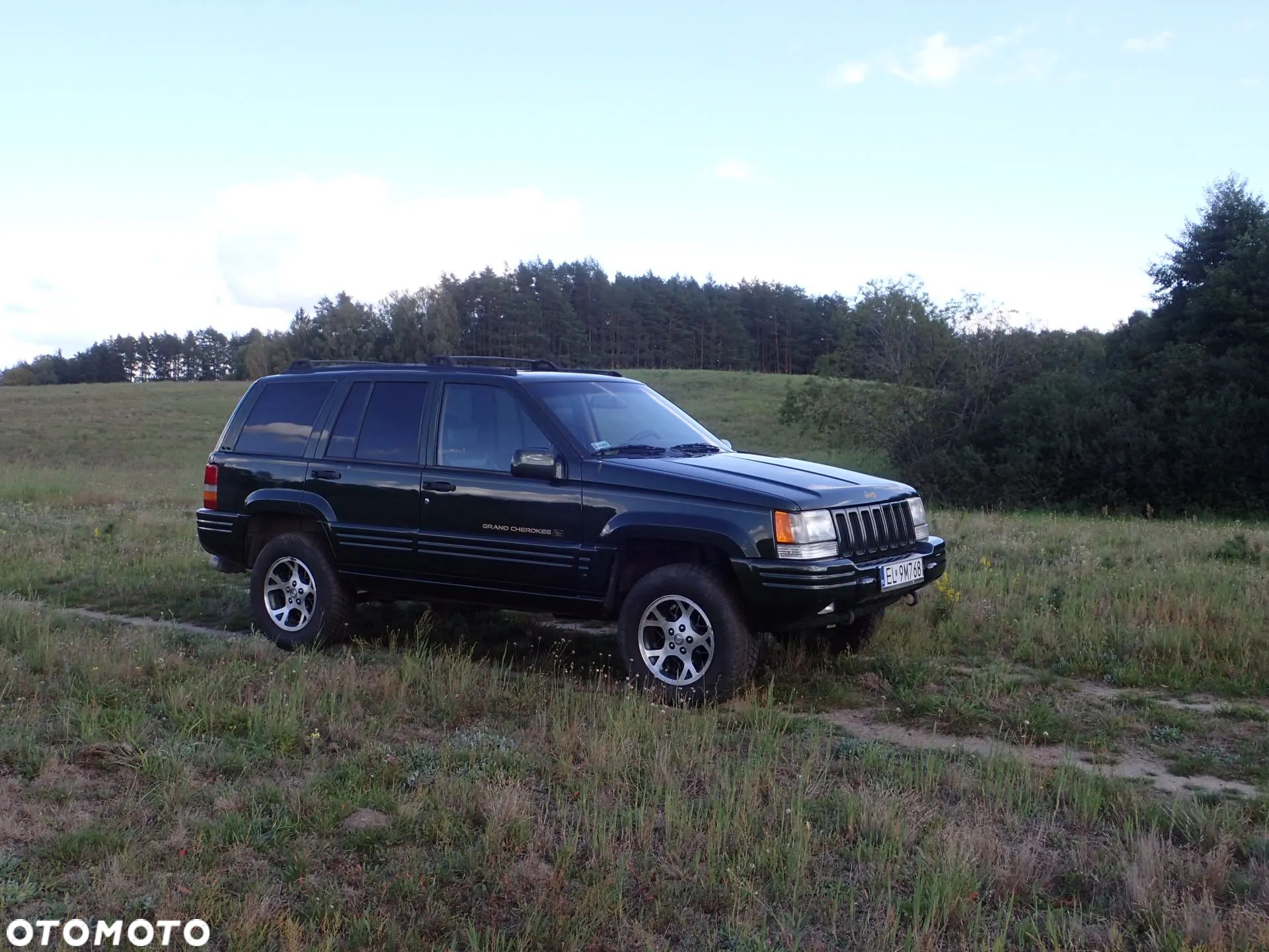 Jeep Grand Cherokee - 1