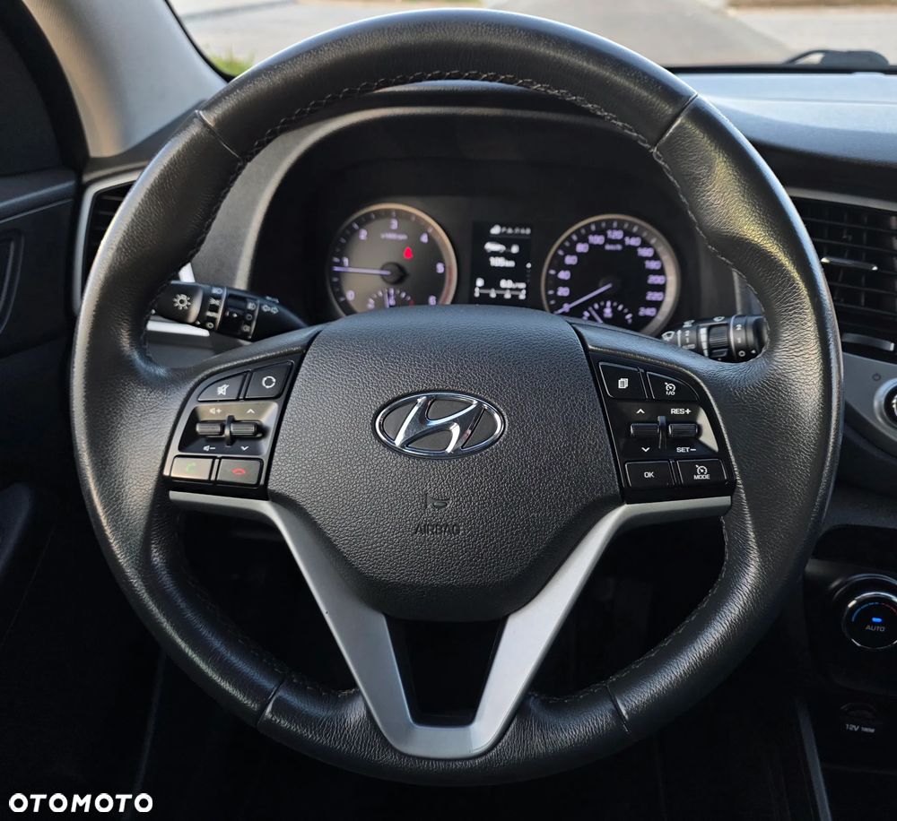 Hyundai Tucson blue 1.7 CRDi 2WD Passion Plus - 25