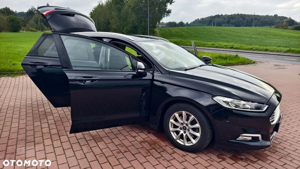Ford Mondeo - 23