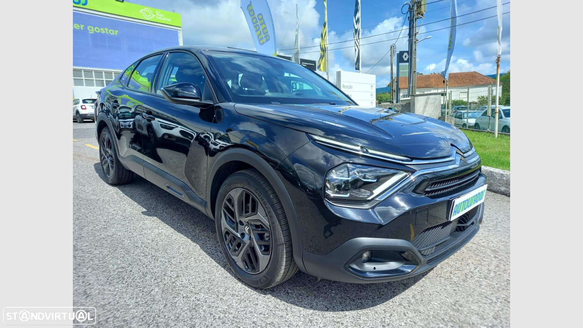 Citroën C4 1.2 PureTech Plus EAT8 - 3