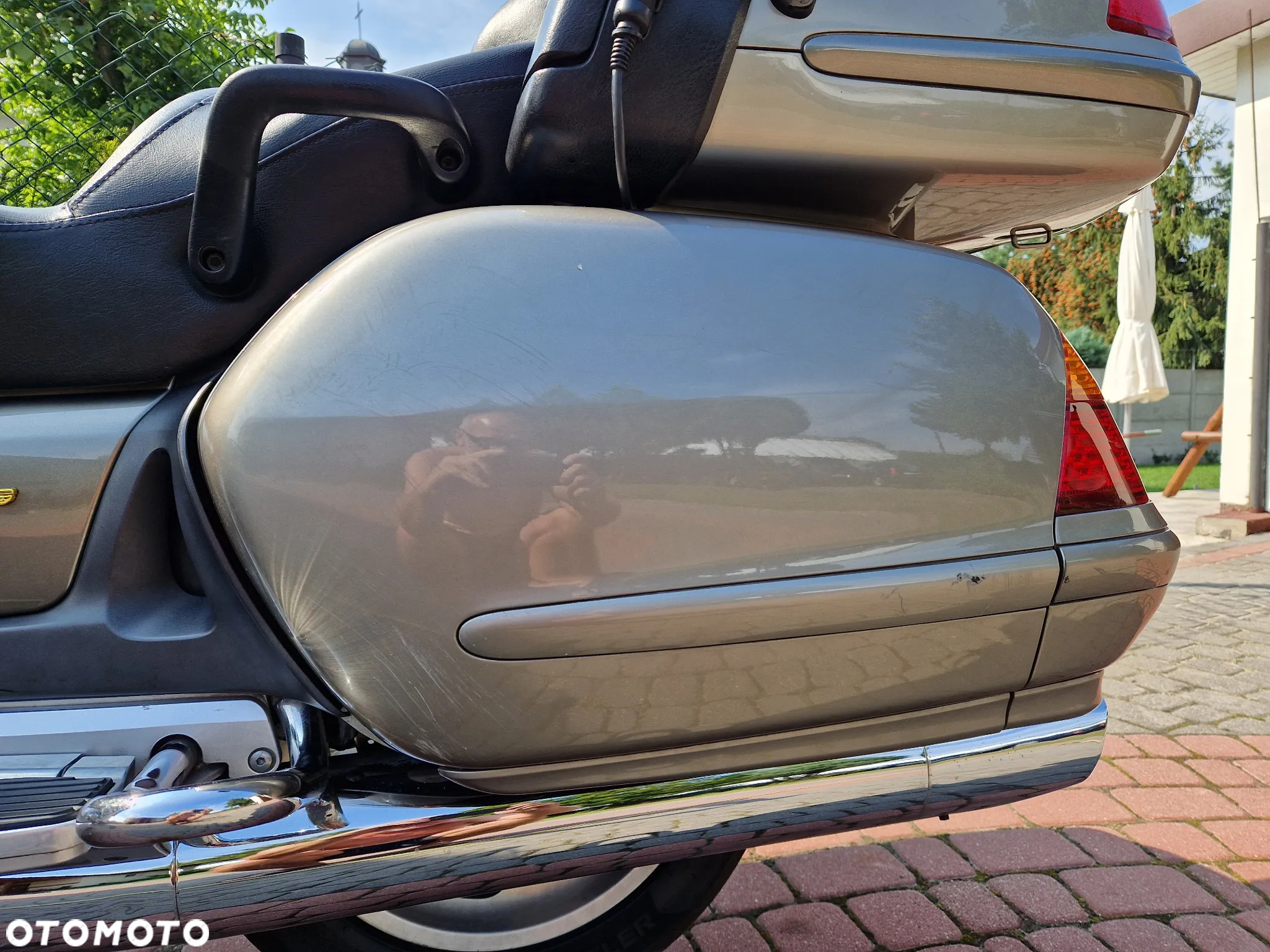 Honda GL - 16