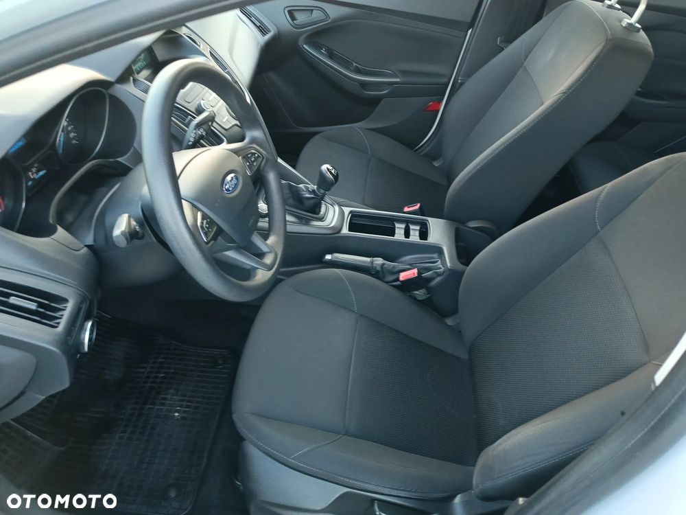 Ford Focus 1.0 EcoBoost Trend ASS - 9