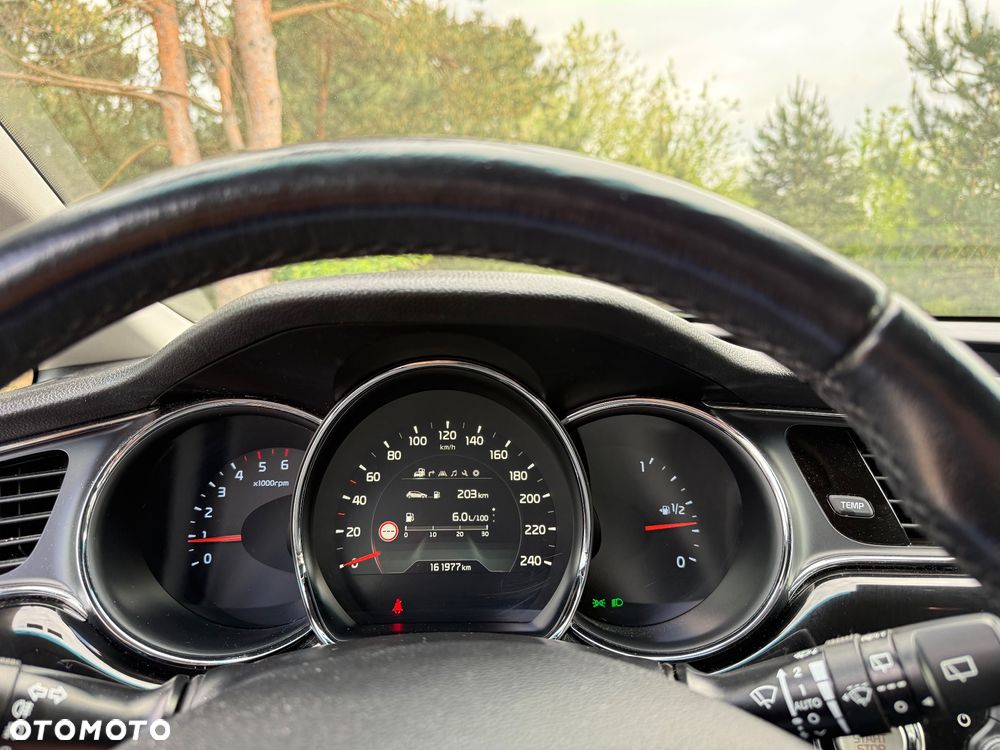 Kia Ceed 1.6 CRDi 136 ISG Platinum Edition - 26