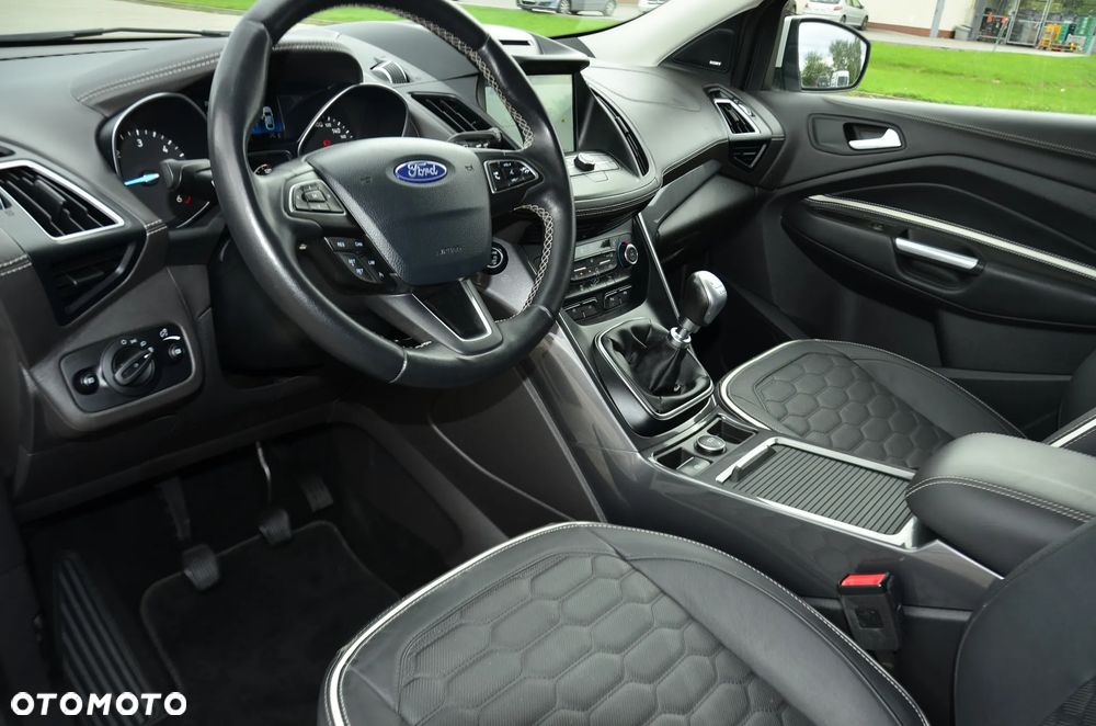 Ford Kuga Vignale 2.0 TDCi FWD - 20