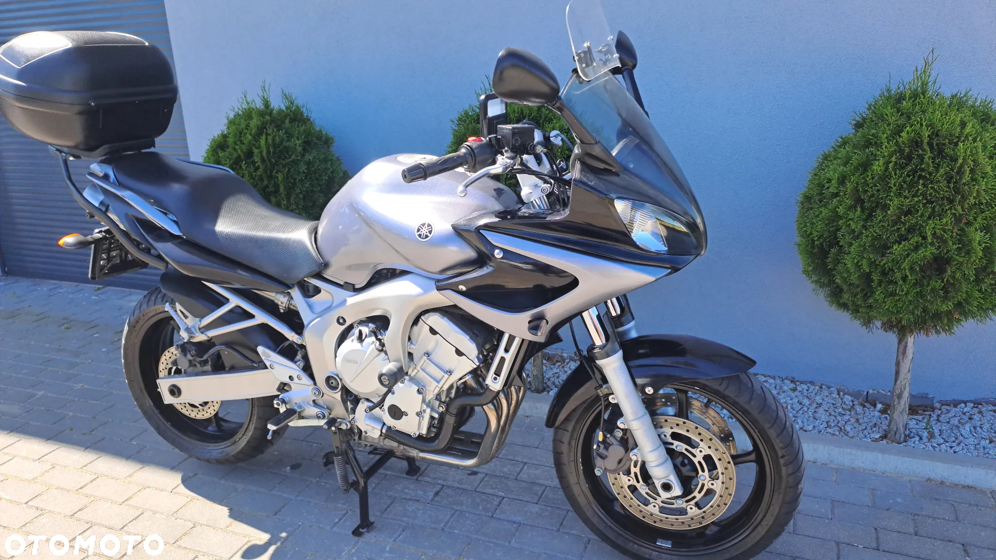 Yamaha FZ - 38