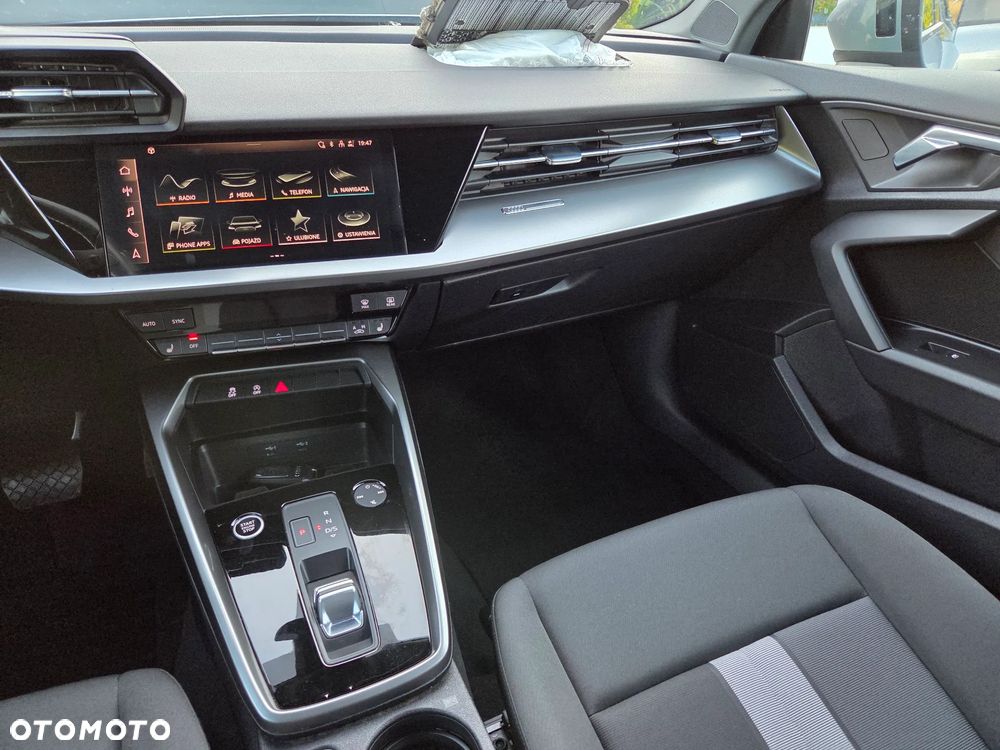 Audi A3 Sportback 2.0 TDI S tronic sport - 17