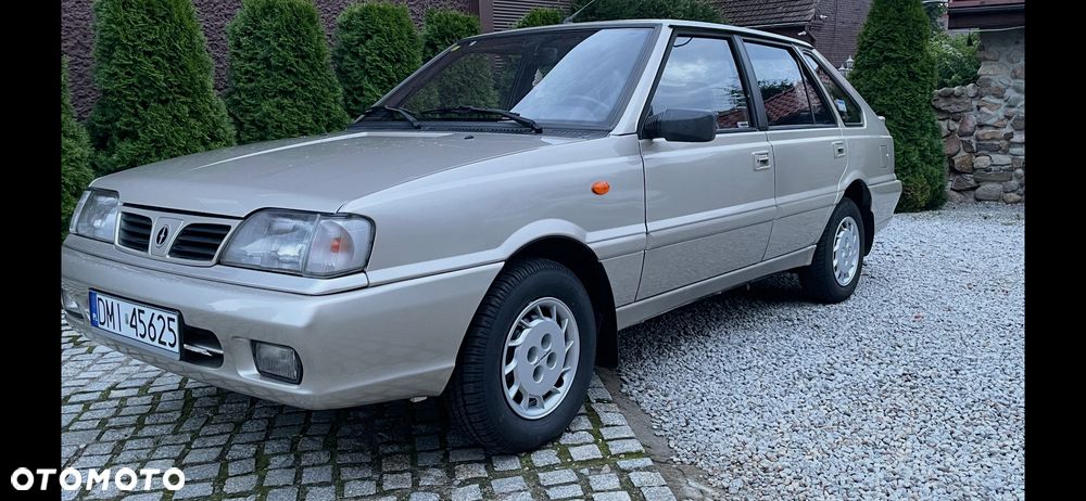 Polonez Caro - 1