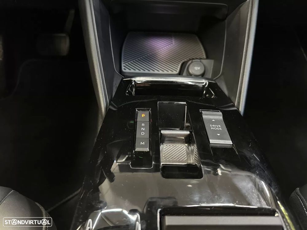Citroën C4 PureTech 130 Stop&Start EAT8 SHINE - 29