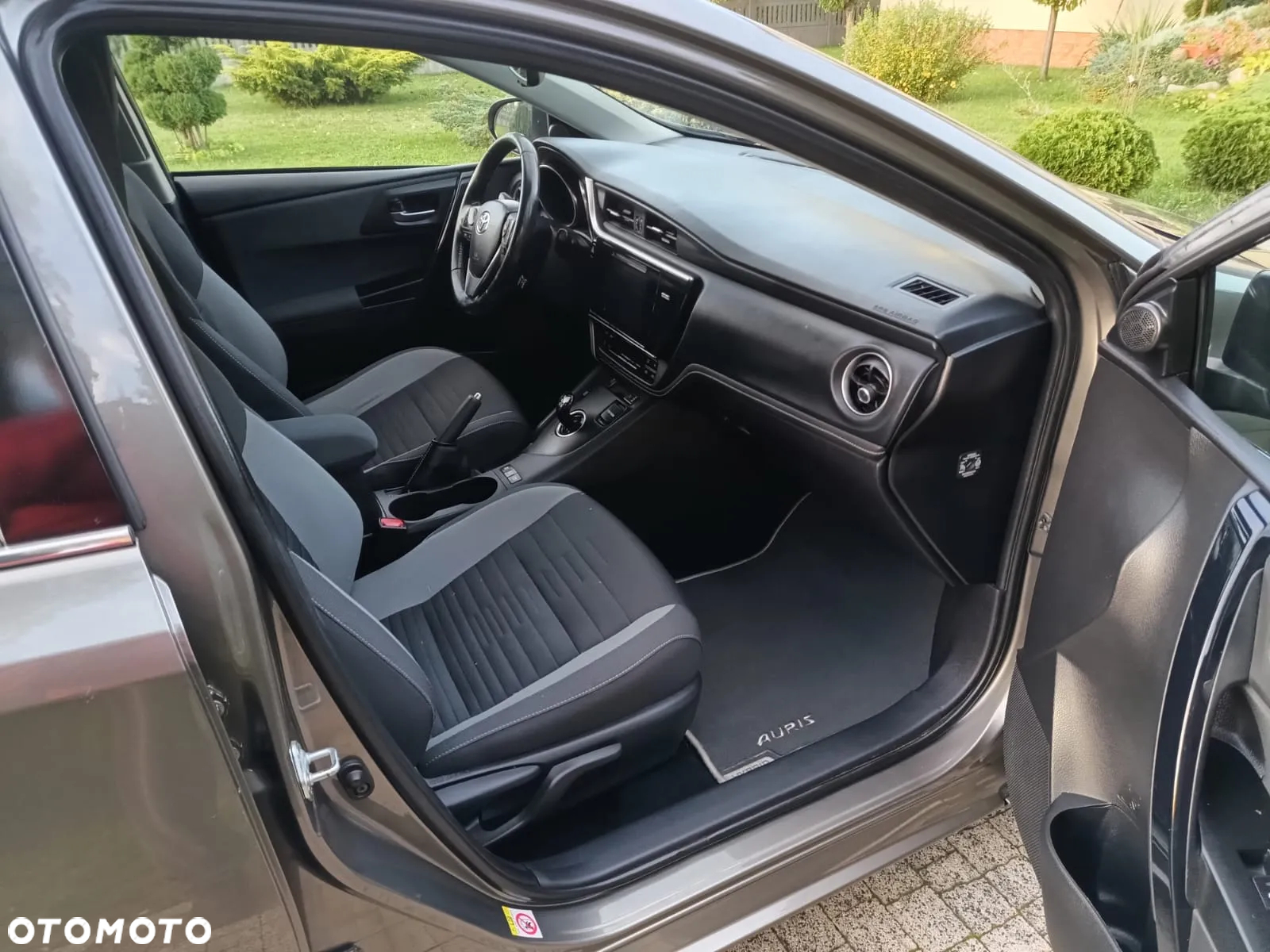 Toyota Auris - 9