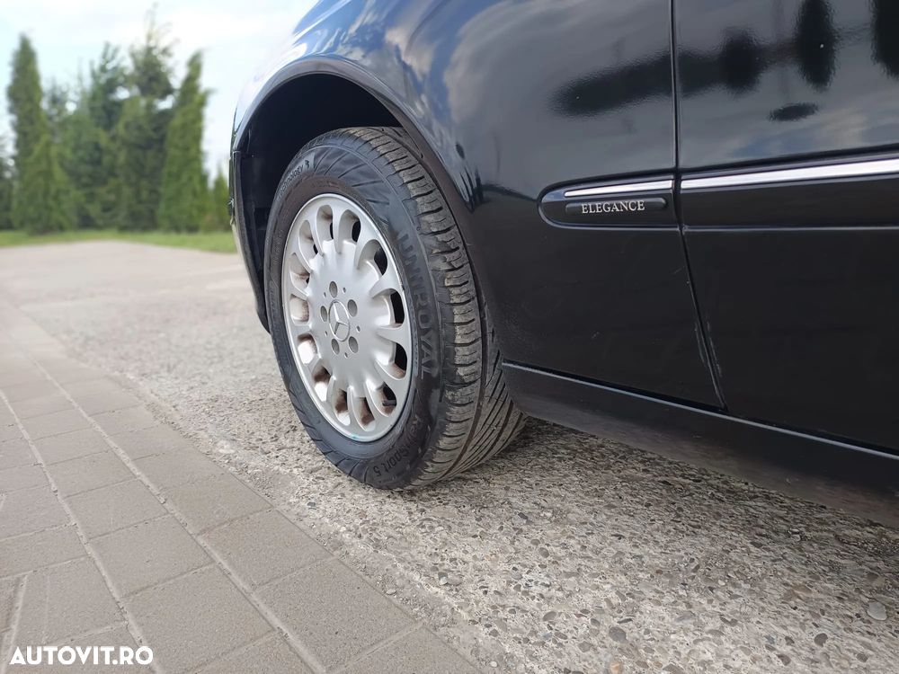 Mercedes-Benz E 220 CDI Elegance - 11