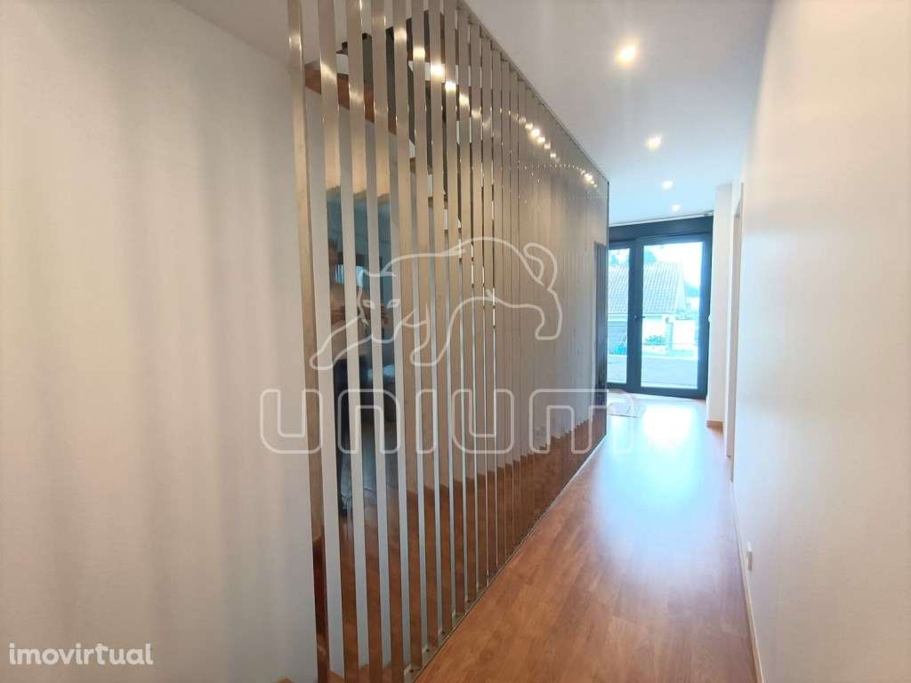 Moradia Geminada T3 em Vila Praia de Âncora - Grande imagem: 5/13