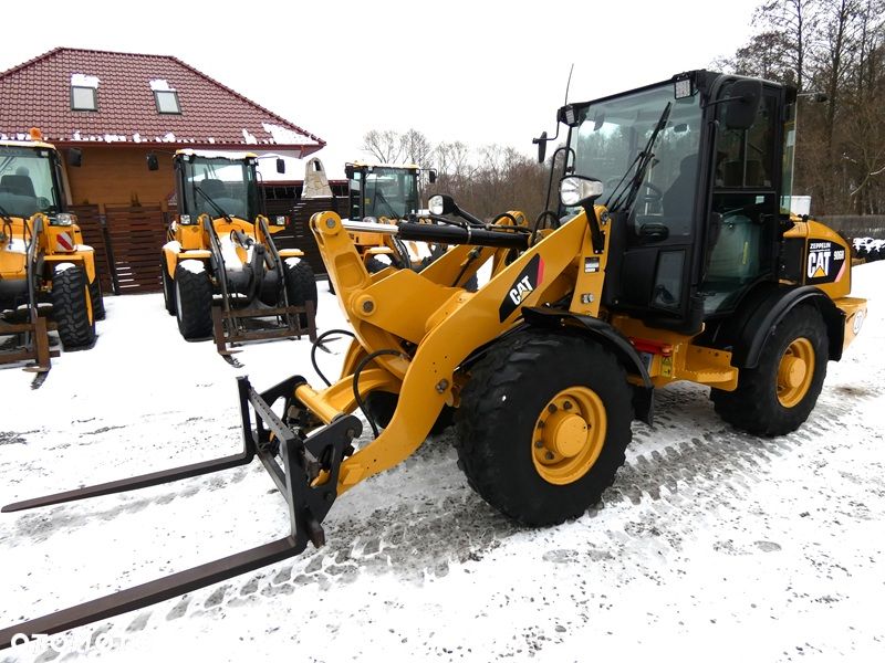 Caterpillar 906H Z Niemiec / Tylko 3,965mth / - 3