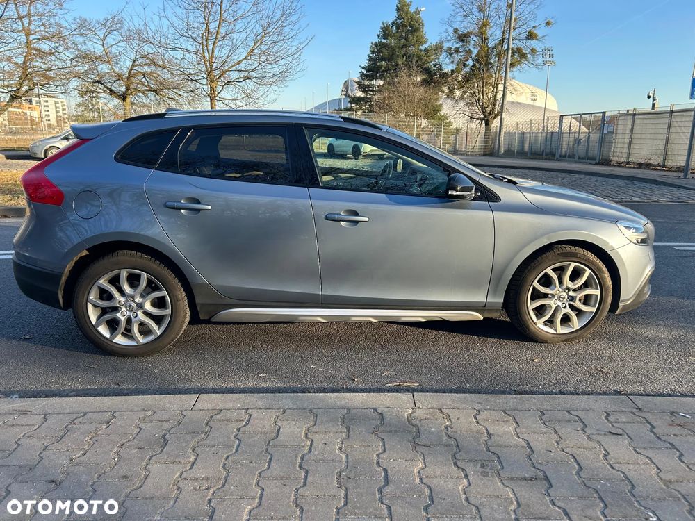 Volvo V40 T3 Drive-E Summum - 11