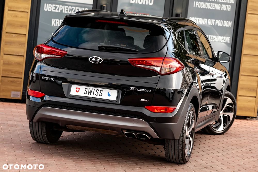 Hyundai Tucson 2.0 CRDI 4WD Automatik Premium - 12