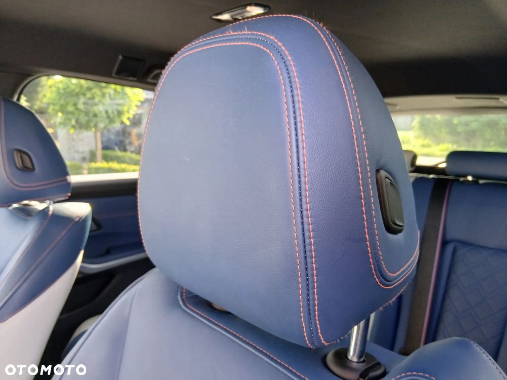 BMW Seria 3 M340i xDrive sport - 29