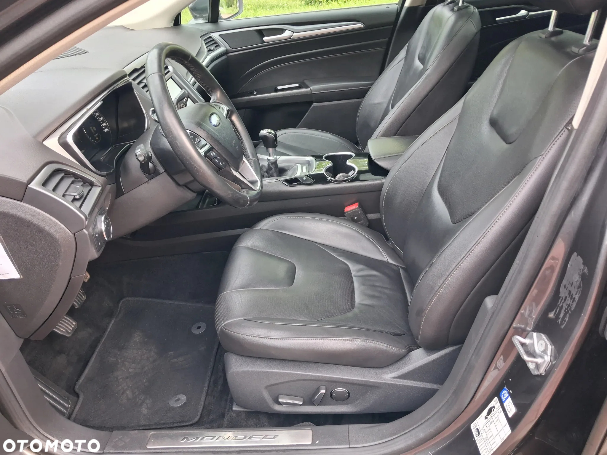 Ford Mondeo 2.0 EcoBlue Titanium - 16