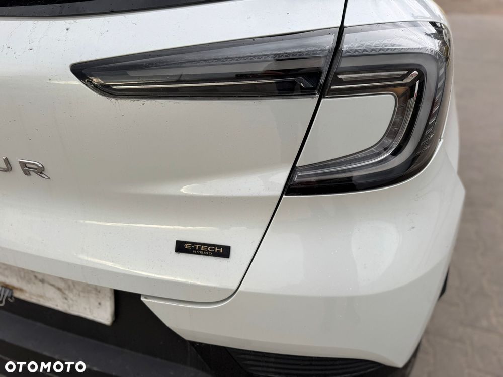 Renault Captur 1.6 E-TECH Full Hybrid 145 E-Tech Engineered - 11