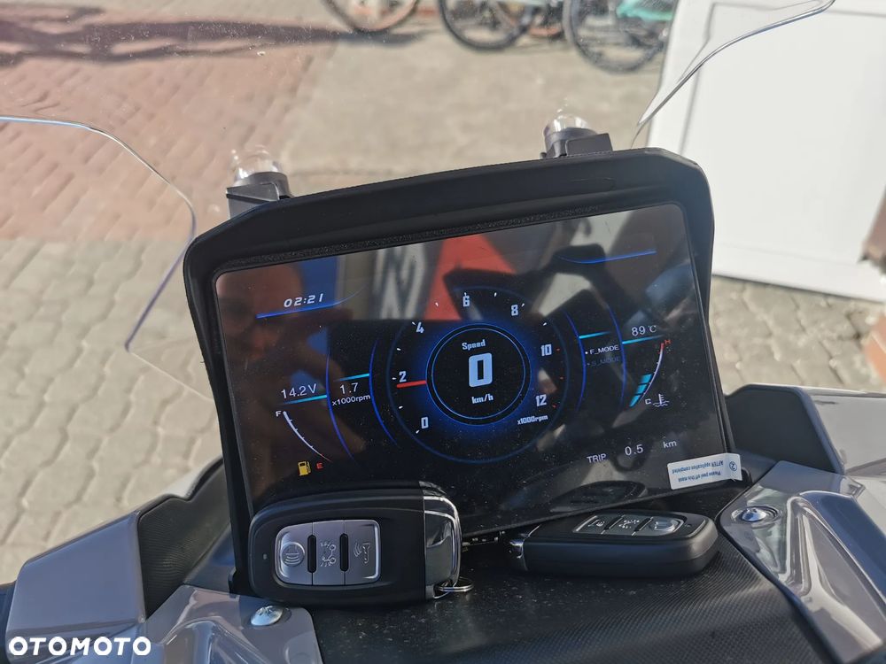 Barton X-Trail - 13