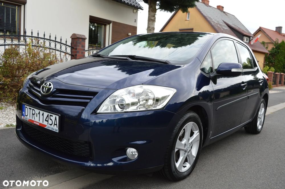 Toyota Auris - 2