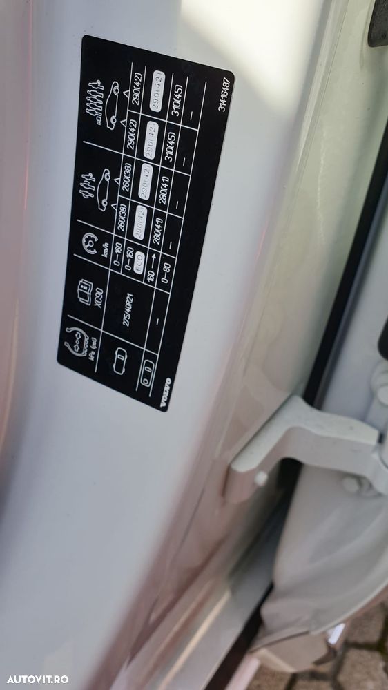 Volvo XC 90 T8 Twin Engine AWD Inscription - 11