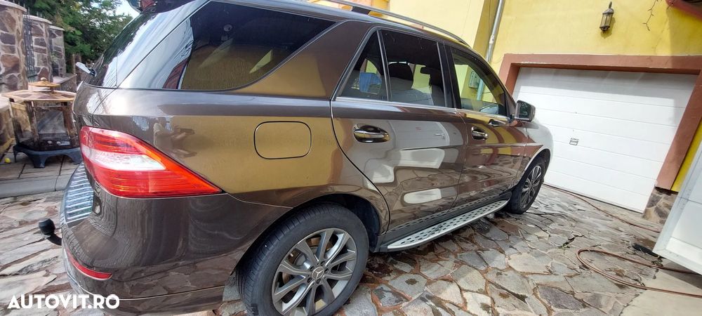 Mercedes-Benz ML 250 BlueTec 4MATIC Aut - 5