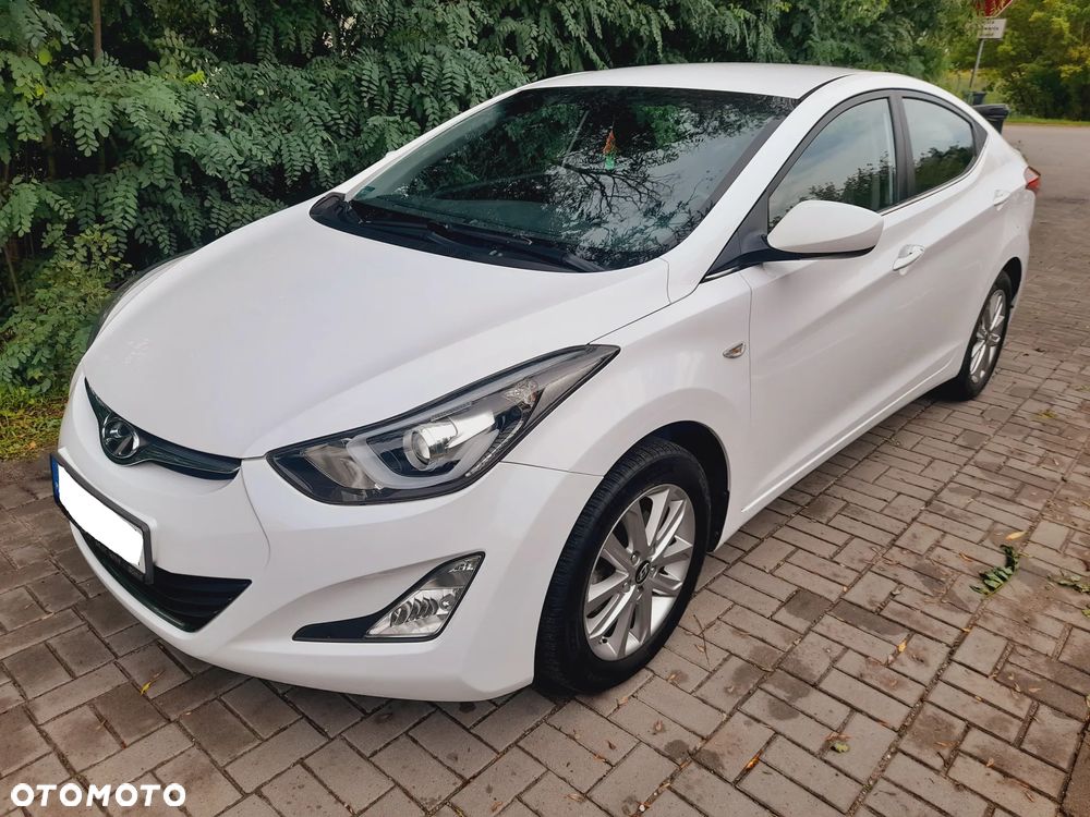 Hyundai Elantra 1.6 Comfort - 1