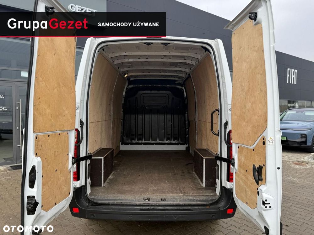Renault Master - 10