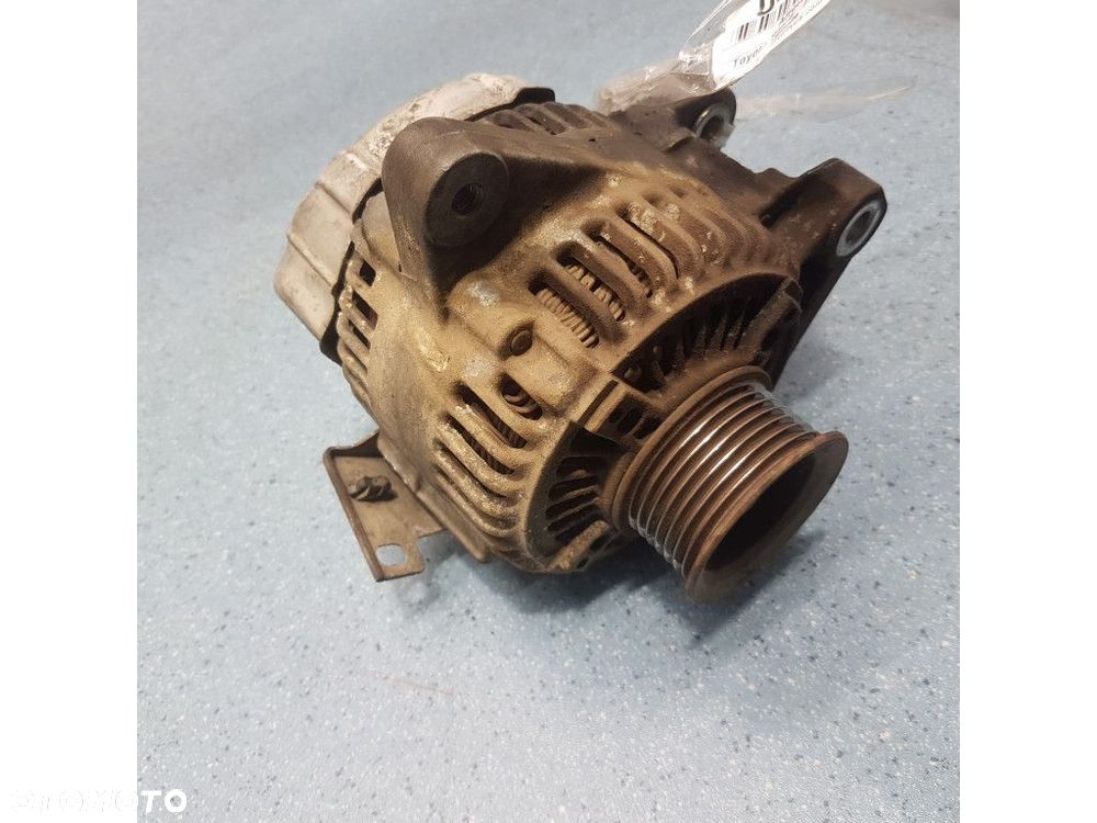 TOYOTA RAV4 II 2.0B ALTERNATOR 27060-28110 - 2