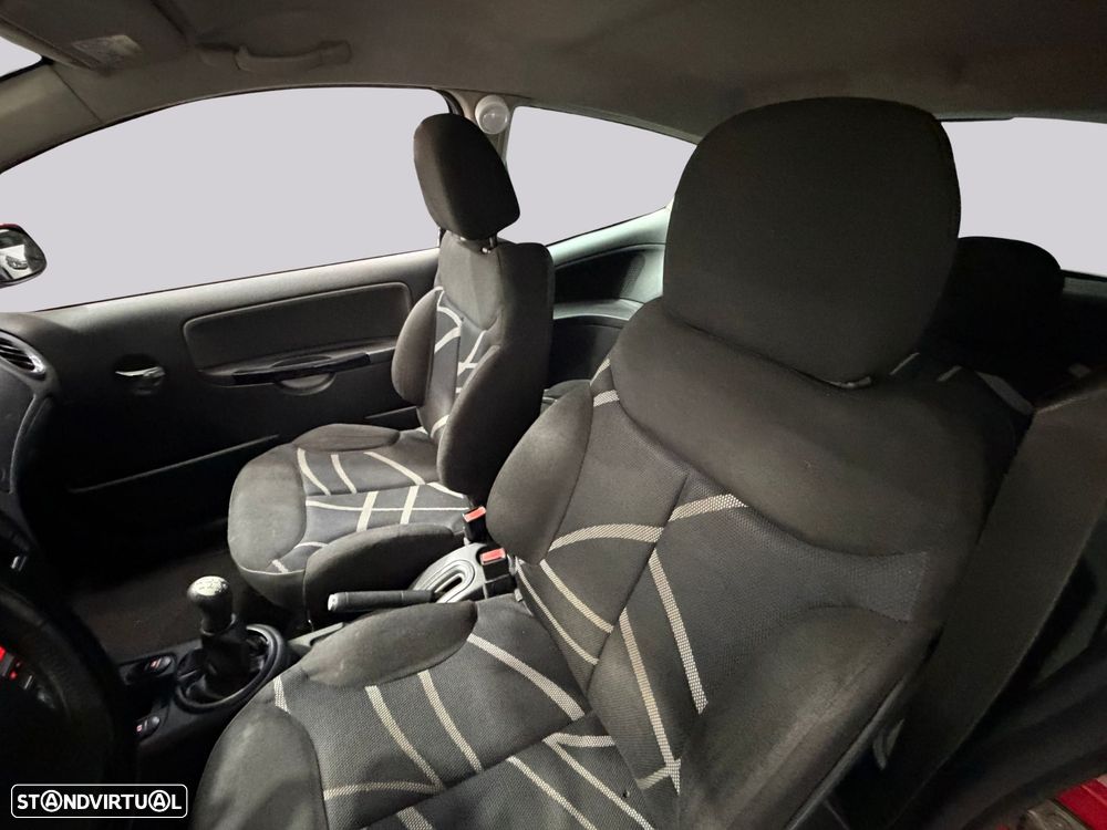 Citroën C2 1.4 HDi VTR - 17
