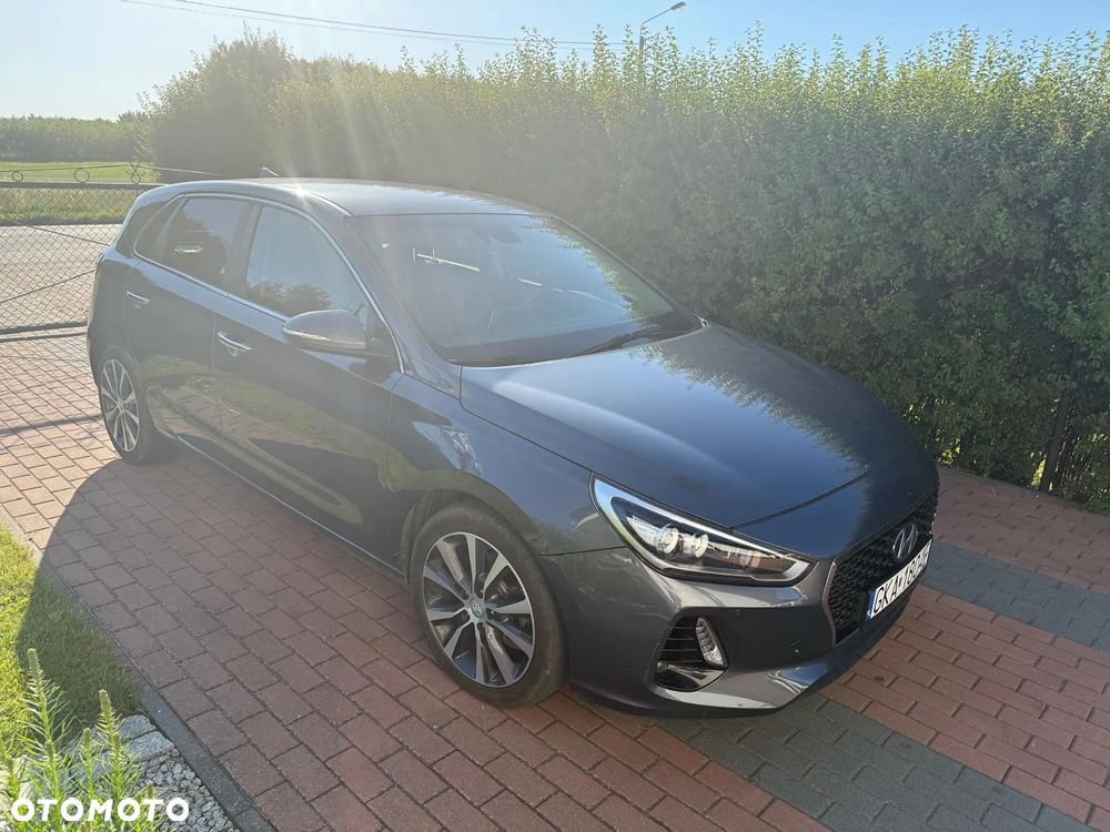 Hyundai i30 1.4 T-GDI Premiere Luxury DCT - 11
